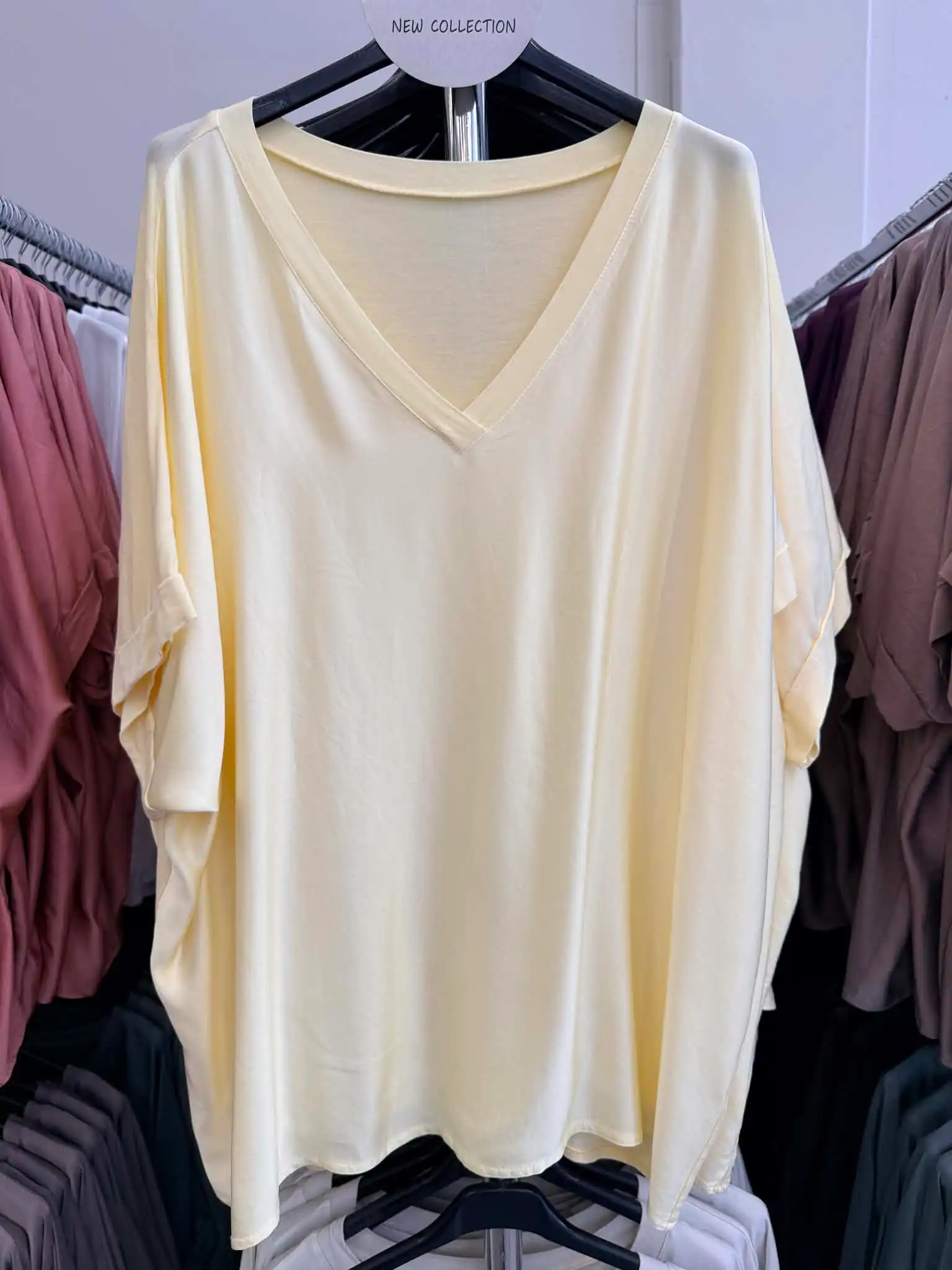 Oversize top s výstrihom do V