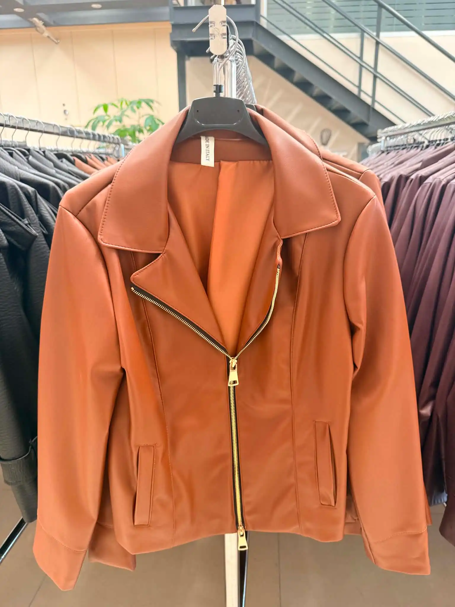 Krátka biker bunda