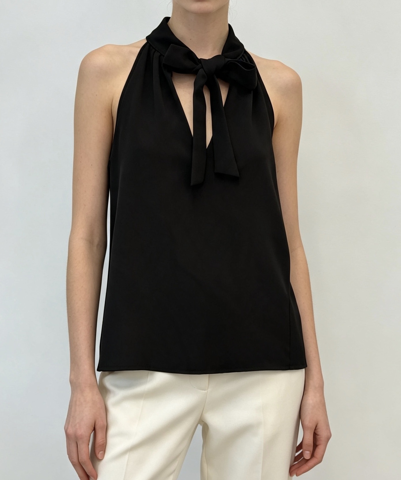 Voľný halter top á‑ľínie