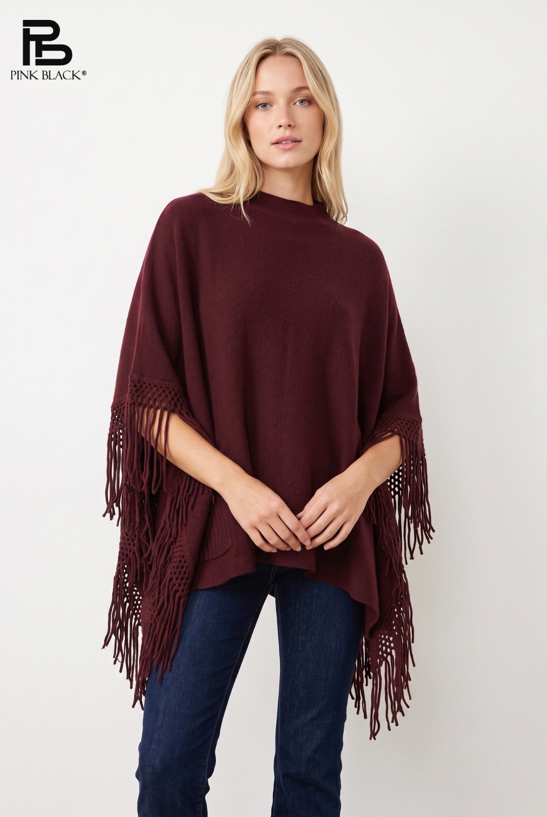 Oversize sveter s strapcami