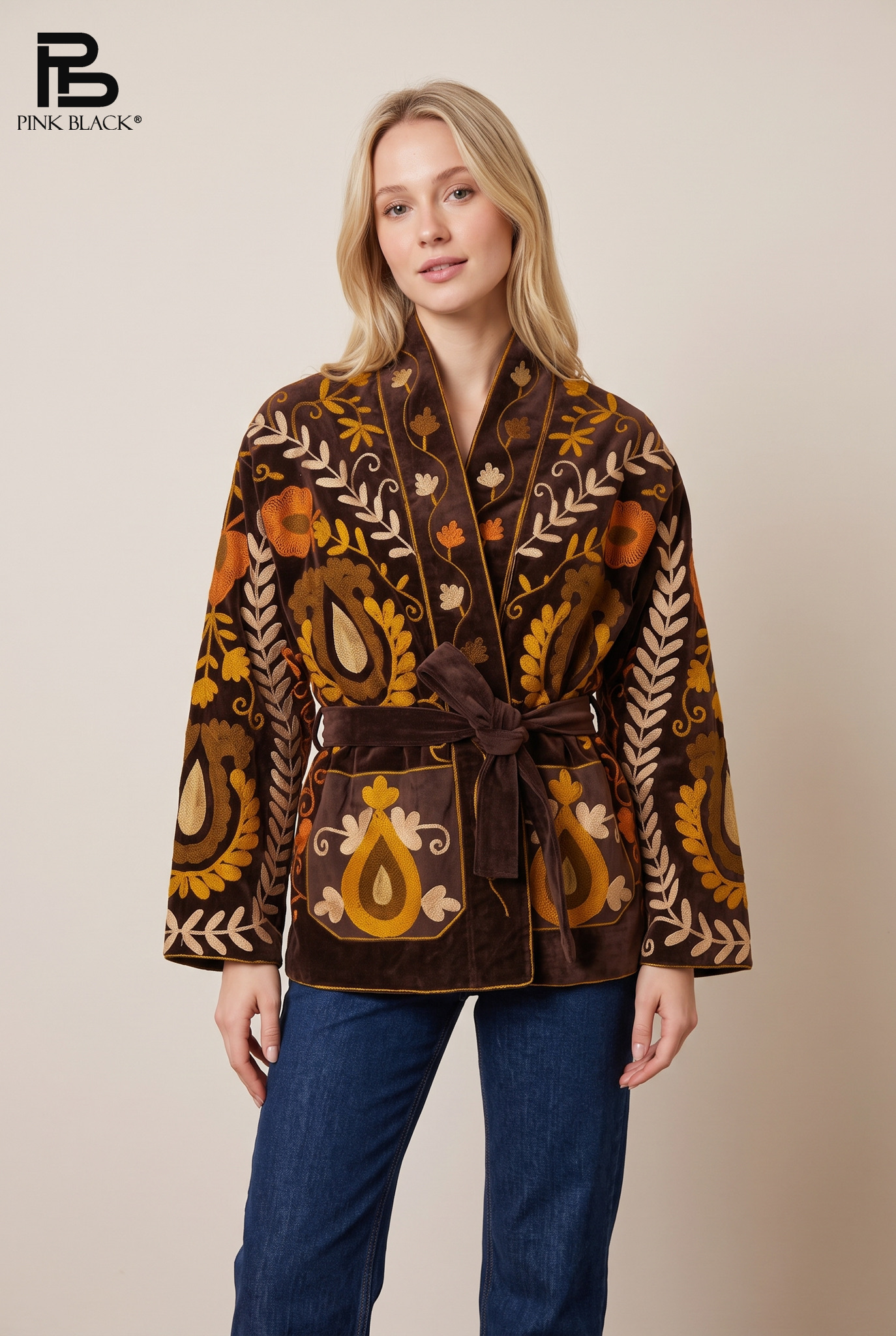 Kimono bunda so zaväzovaním