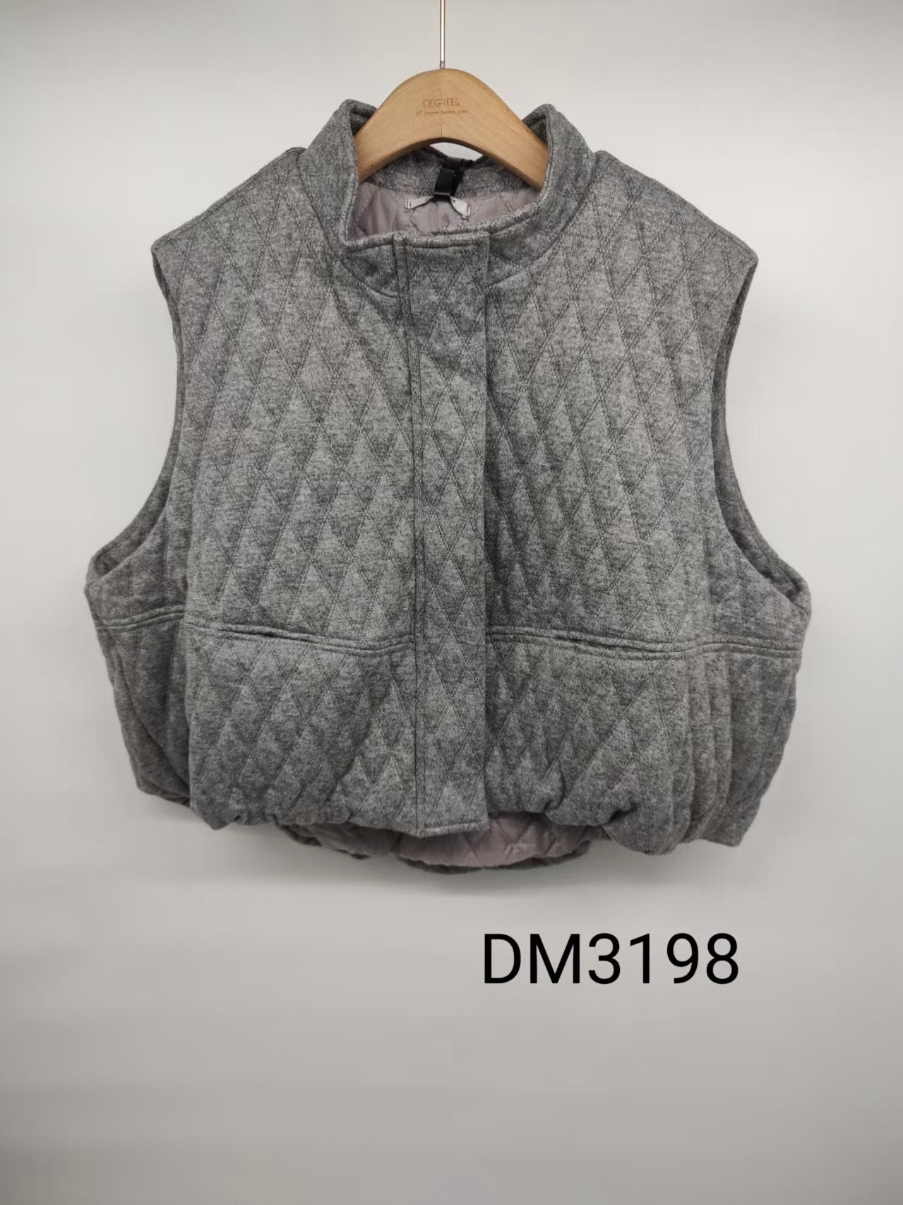 Oversized vesta s polorolákom