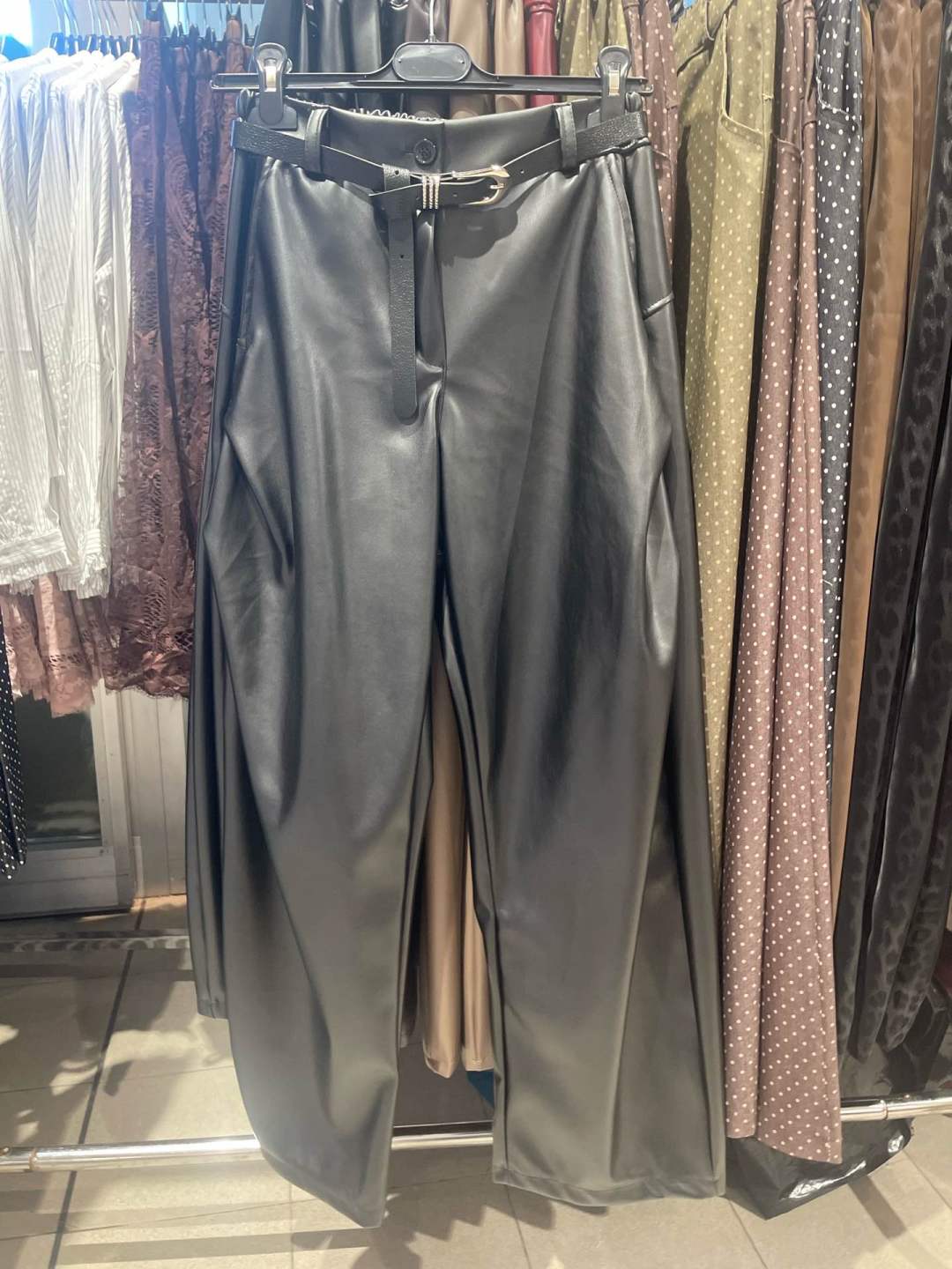 Nohavice Wide‑Leg s Opaskom
