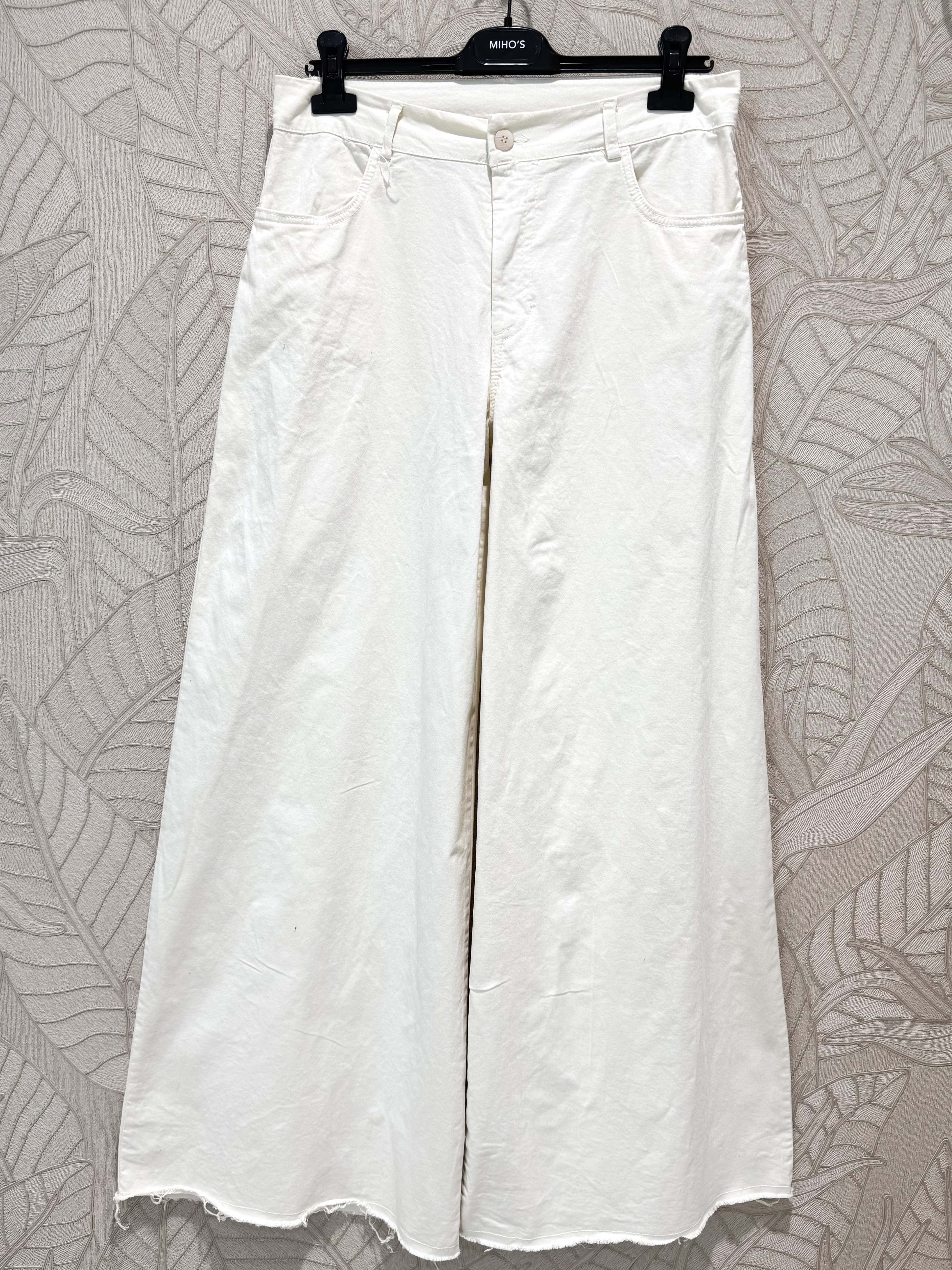 Nohavice Wide-Leg s rovnou líniou