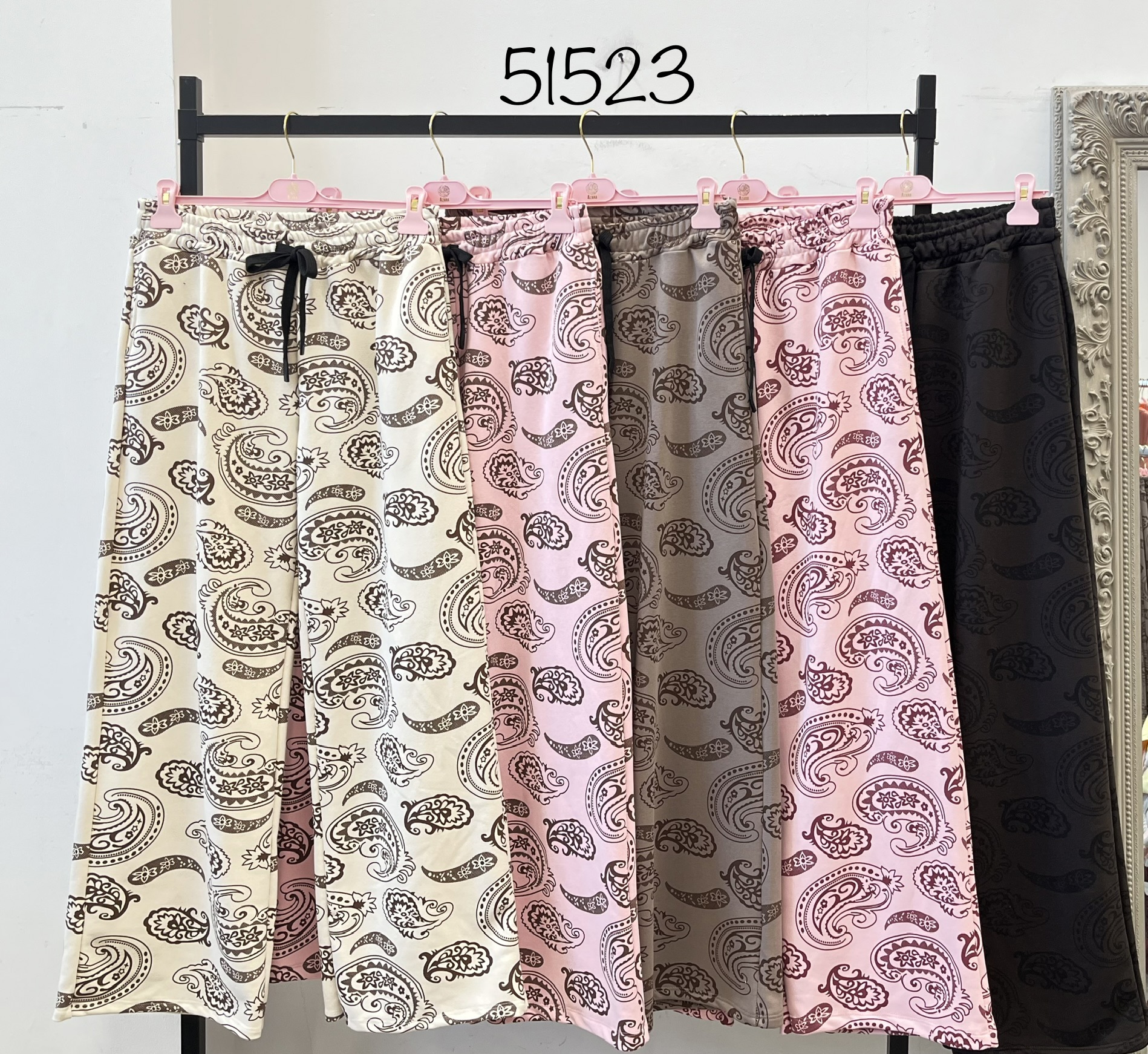 Nohavice Wide‑Leg s paisley vzorom