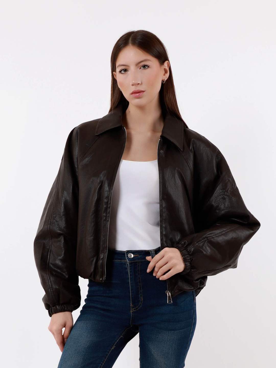 Oversize bomber z ekologickej kože