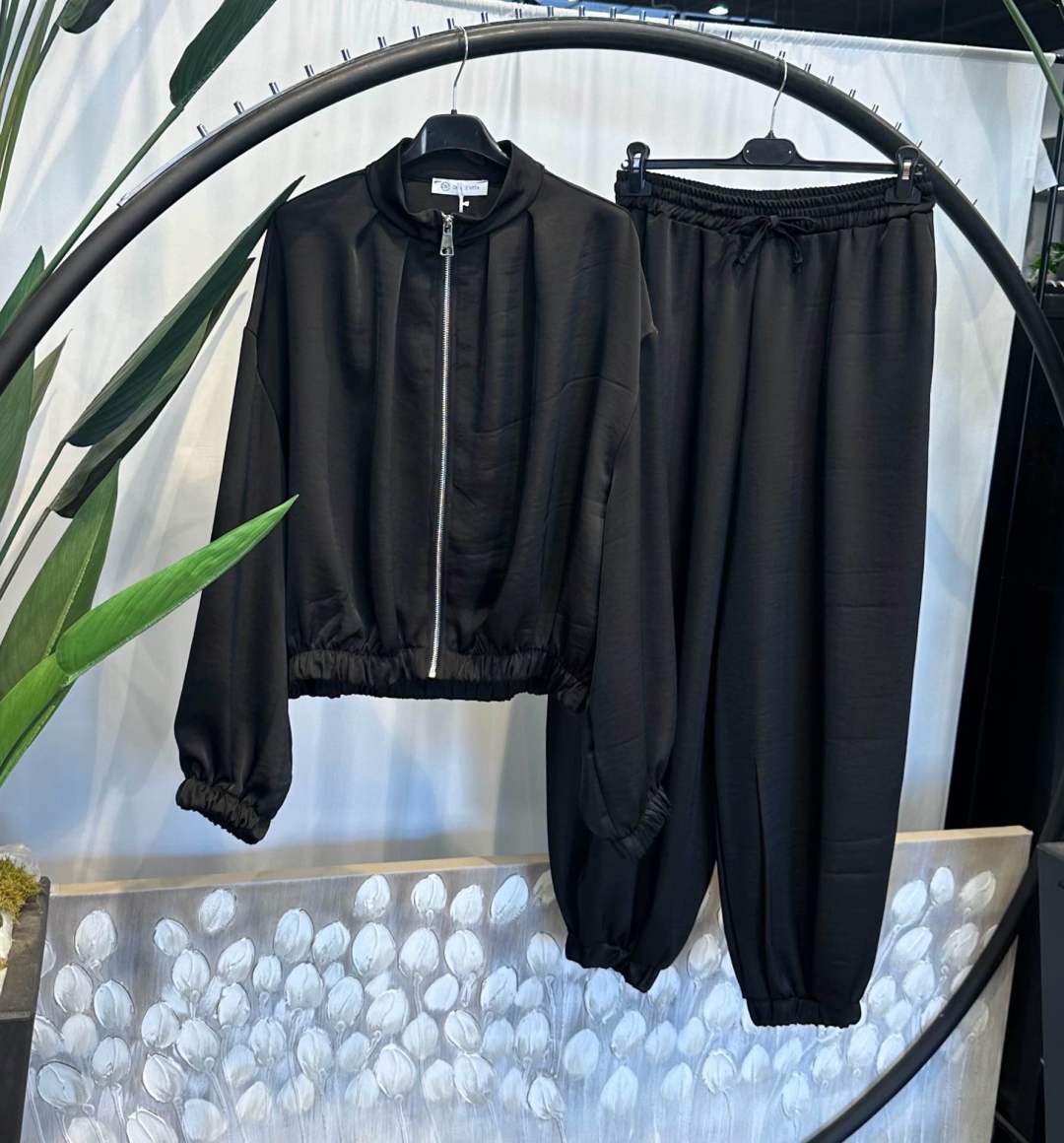 Voľná bomber bunda so stojacím golierom