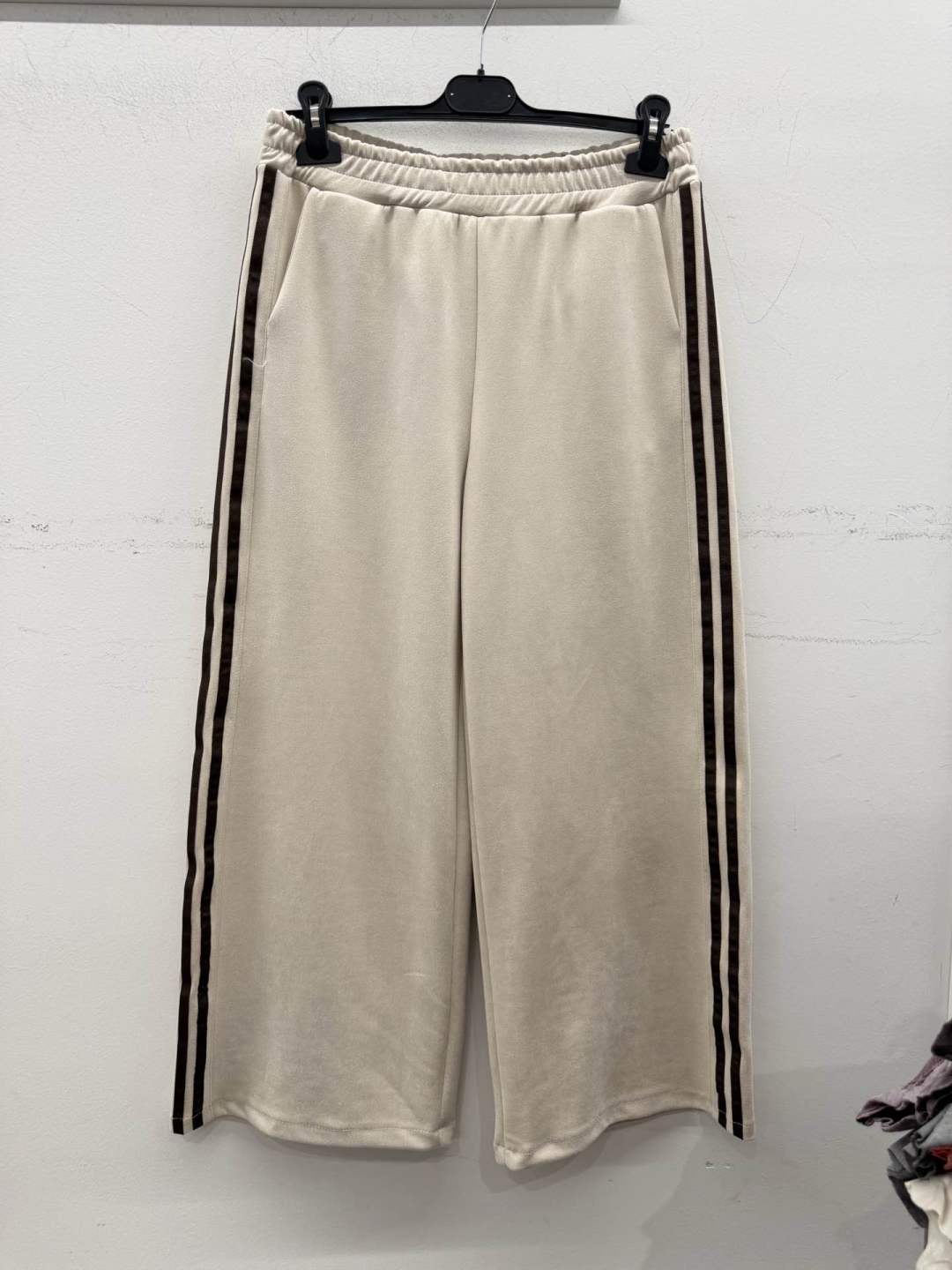 Nohavice Wide Leg s Bočnými Pruhmi