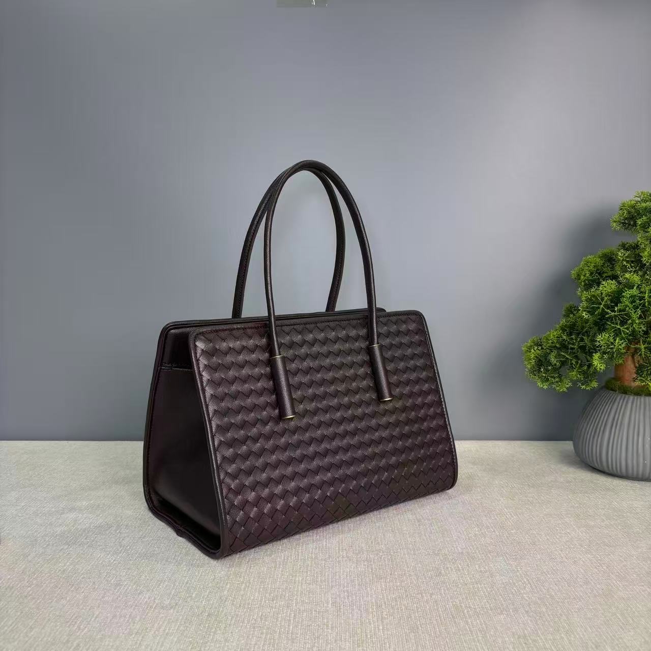Prepletaná shopper kabelka
