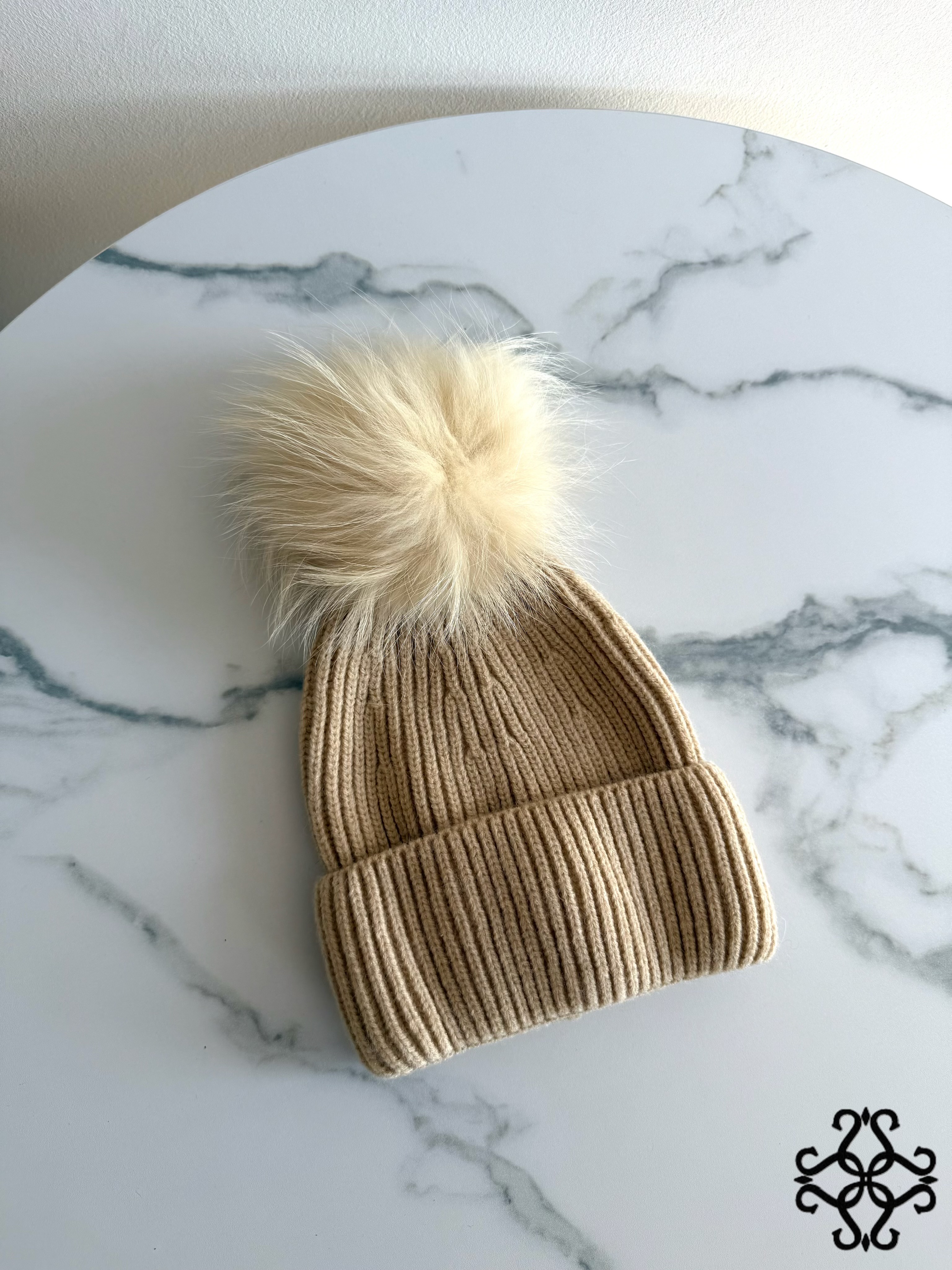 Beanie čiapka s mašľou