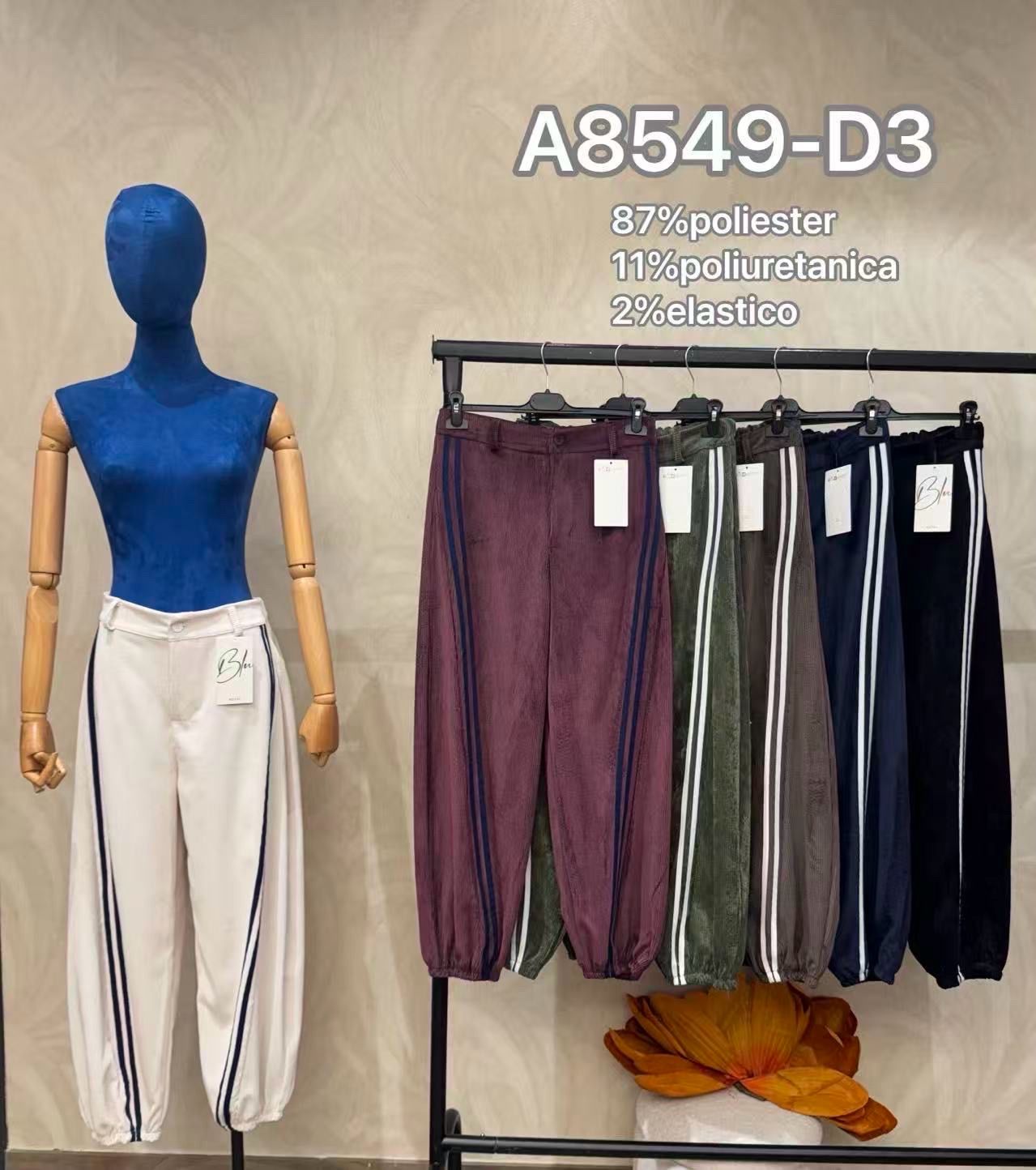 Jogger Nohavice s Lampasmi