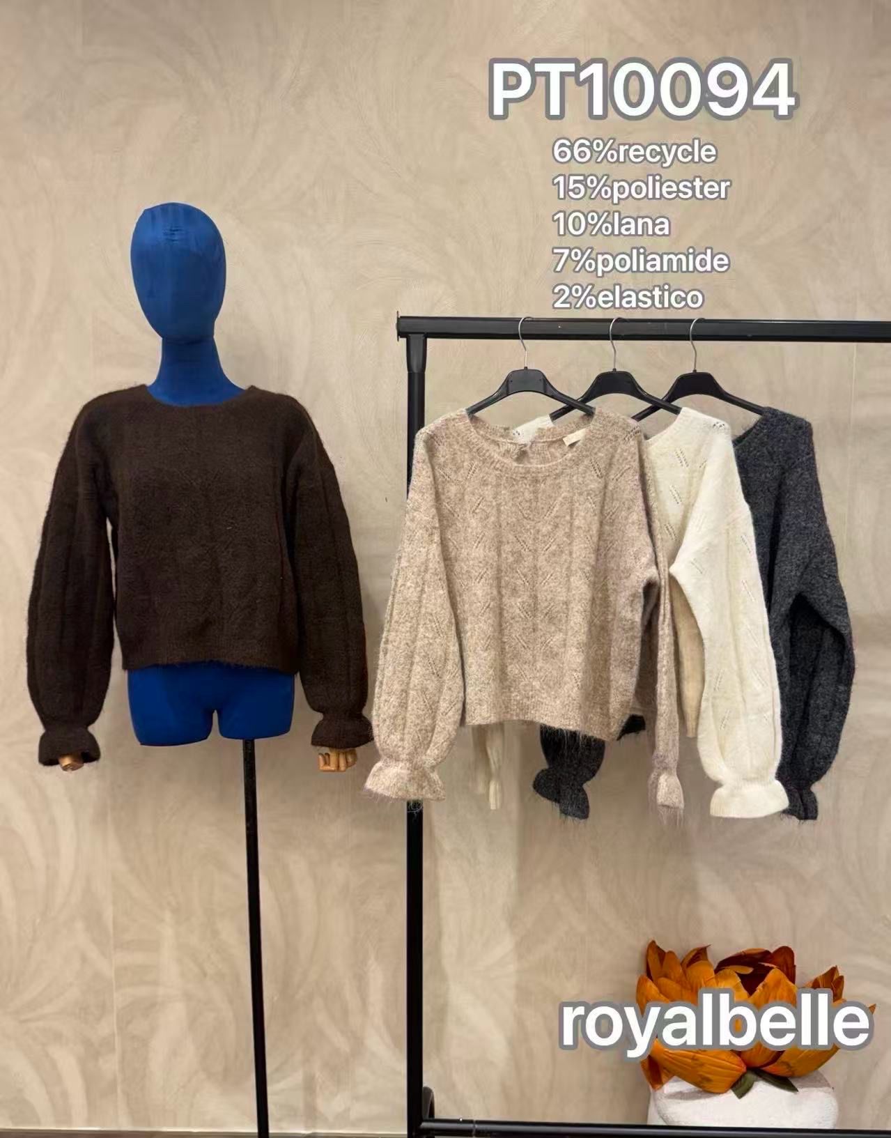 Sveter s nadýchanými rukávmi