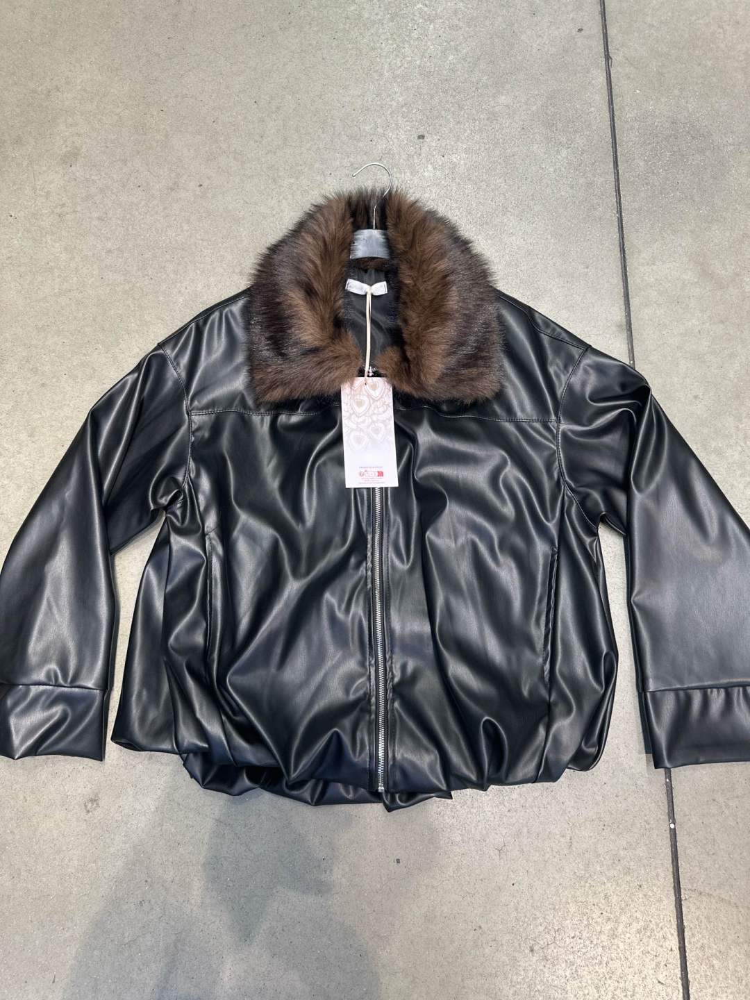 Oversize bunda s golierom