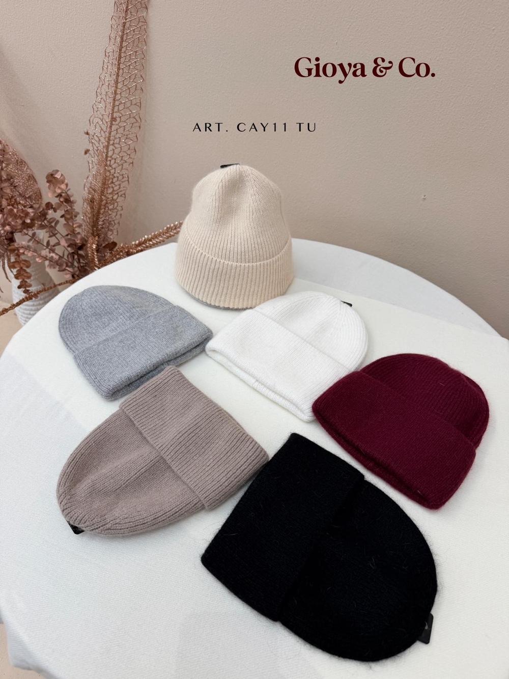 Riflová čiapka beanie s trsťami
