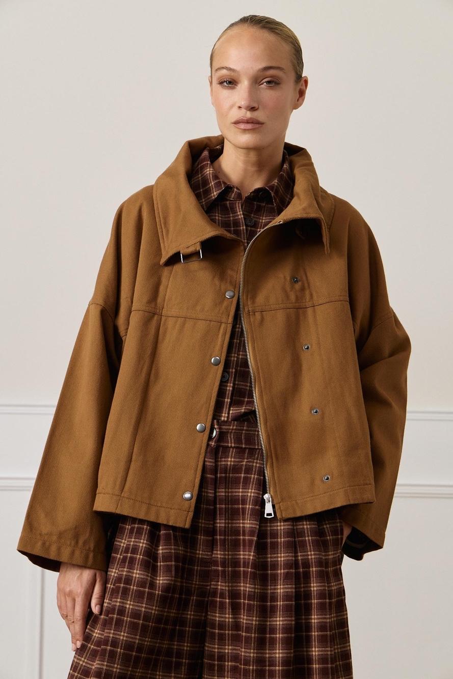 Oversize bunda s golierom