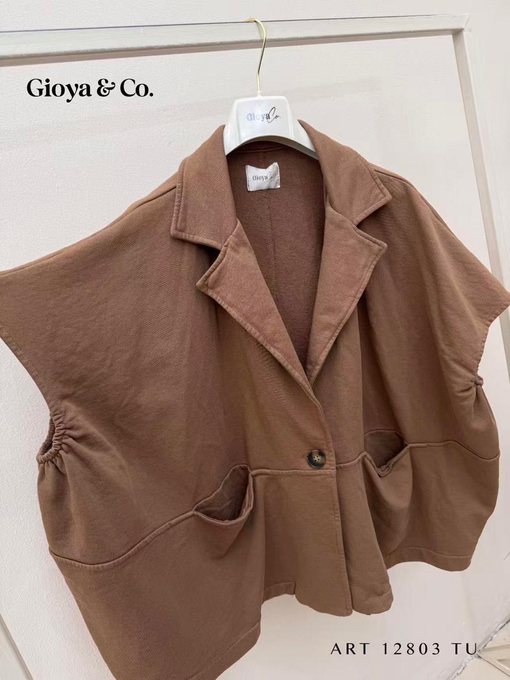 Oversize bunda s klopmi